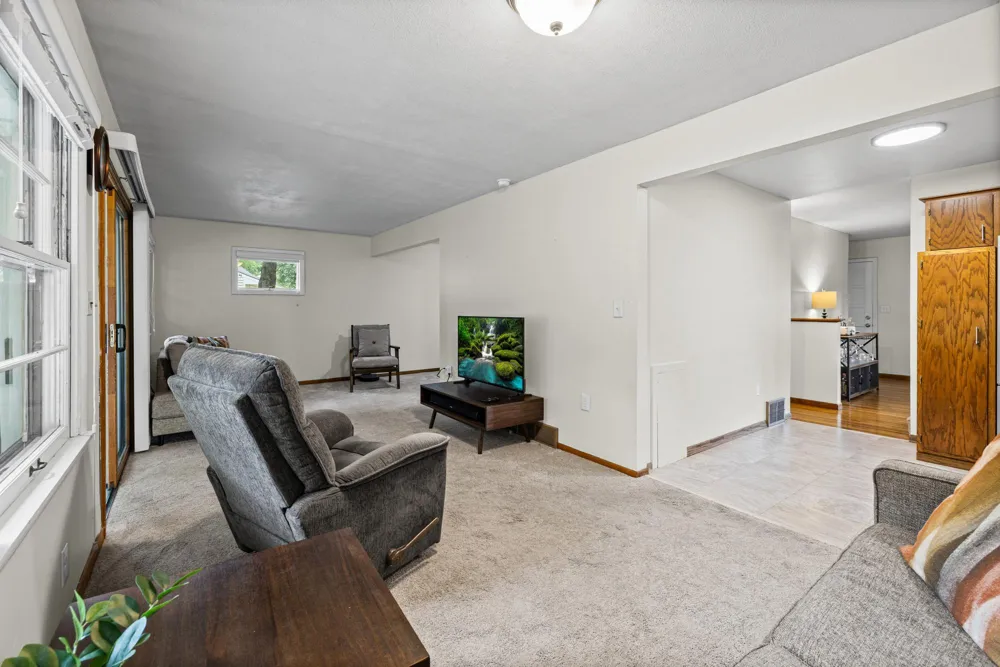 8236 Queen Avenue S Bloomington, MN 55431