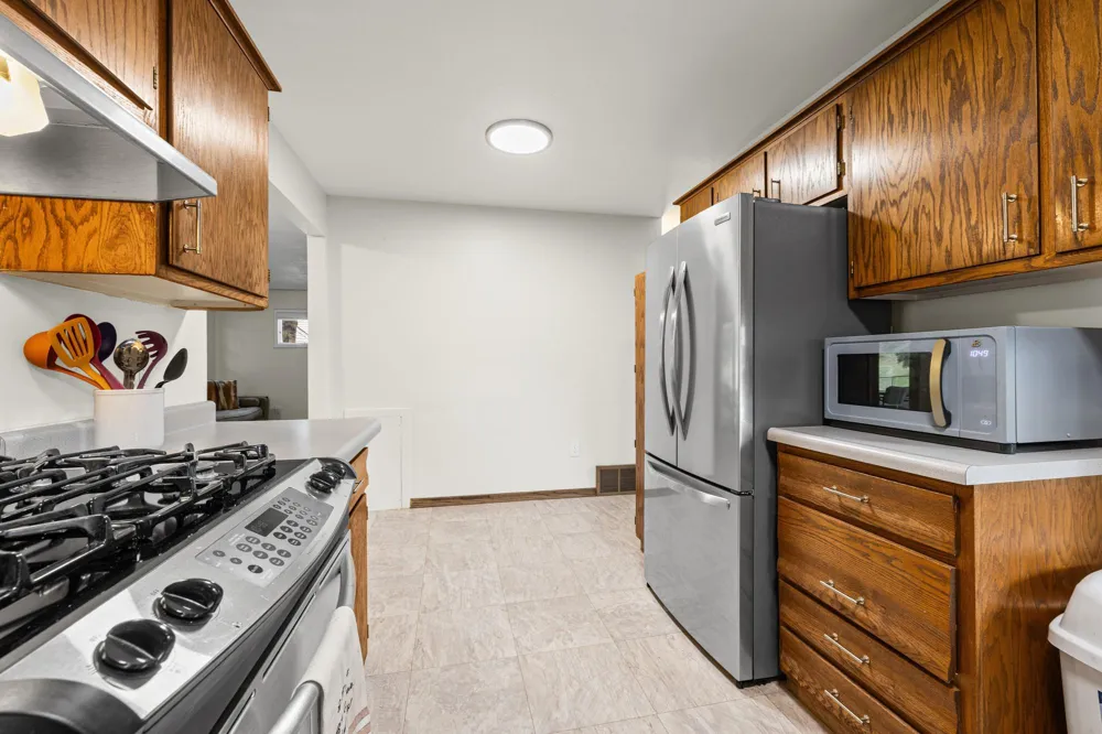 8236 Queen Avenue S Bloomington, MN 55431
