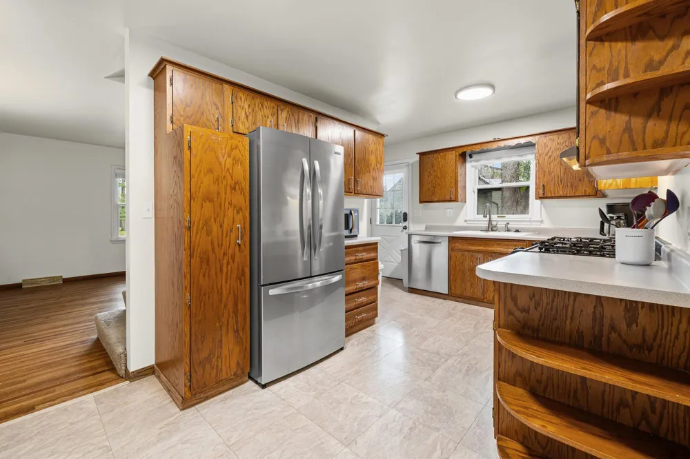 8236 Queen Avenue S Bloomington, MN 55431
