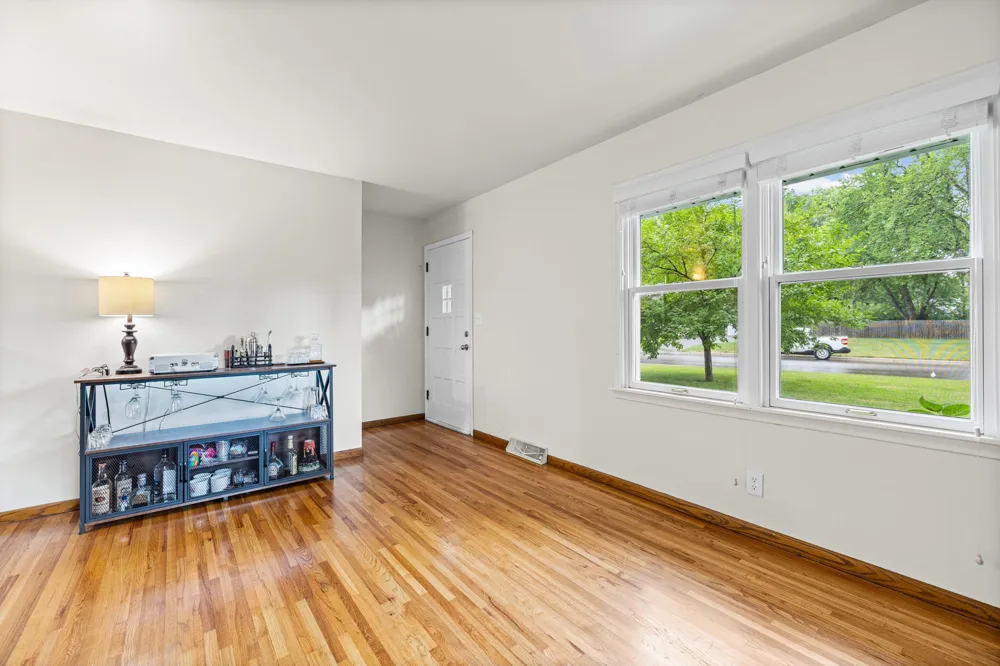 8236 Queen Avenue S Bloomington, MN 55431