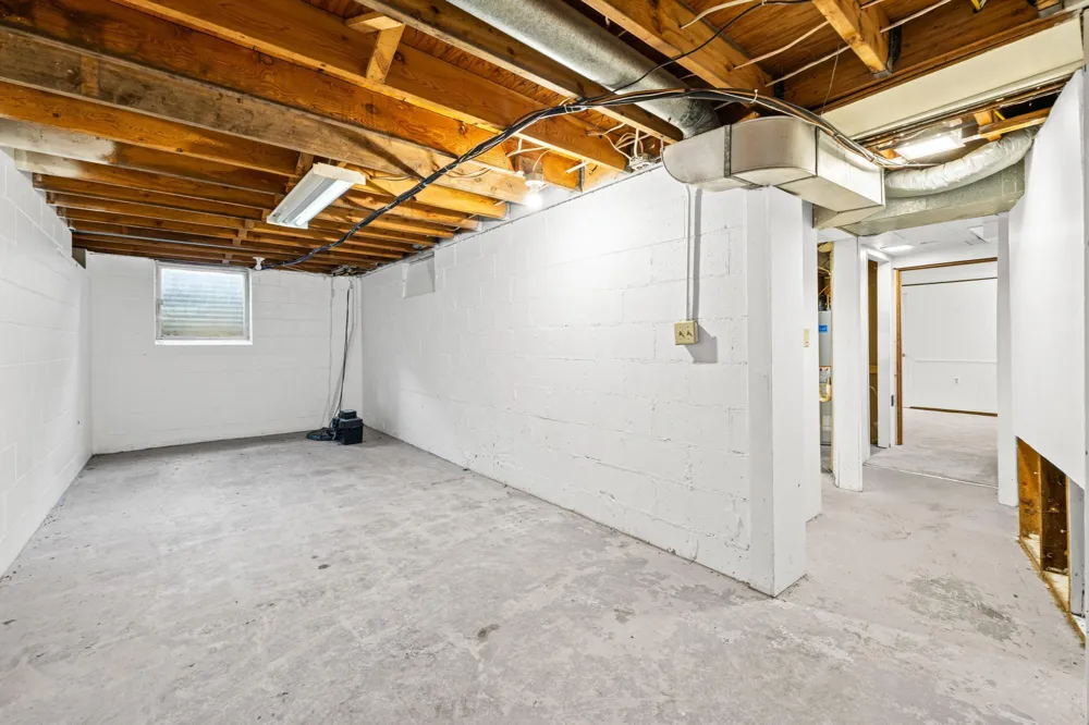 8236 Queen Avenue S Bloomington, MN 55431