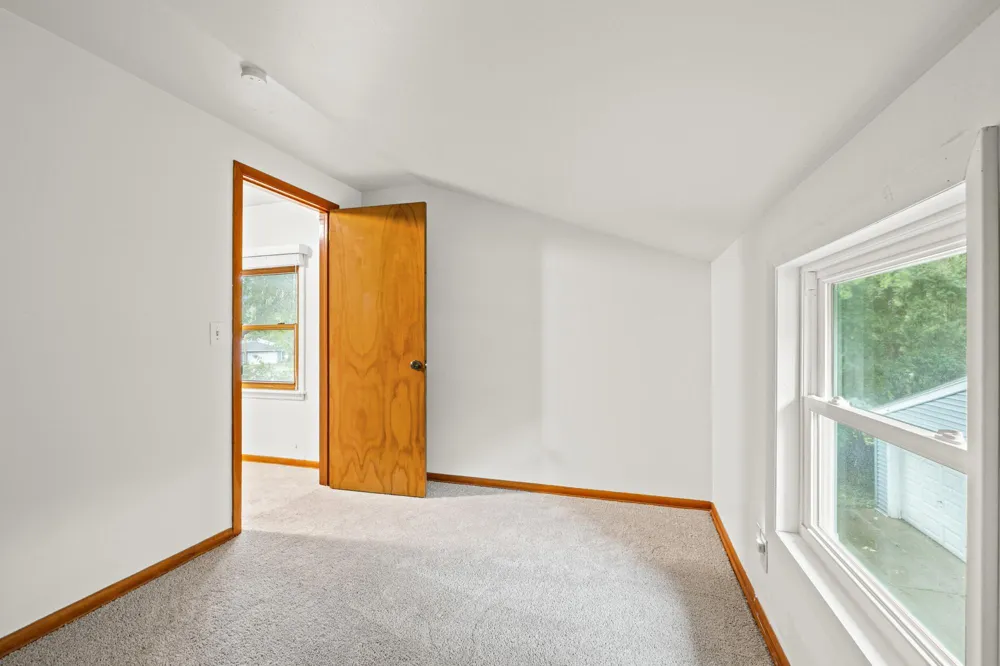 8236 Queen Avenue S Bloomington, MN 55431
