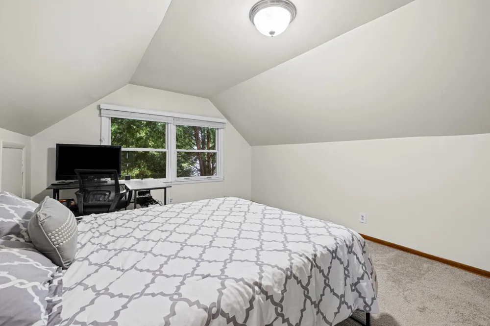 8236 Queen Avenue S Bloomington, MN 55431
