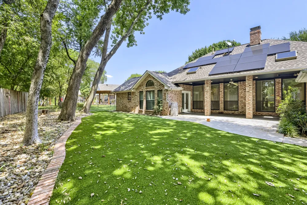 1522 Bonanza Court Sachse, TX 75048