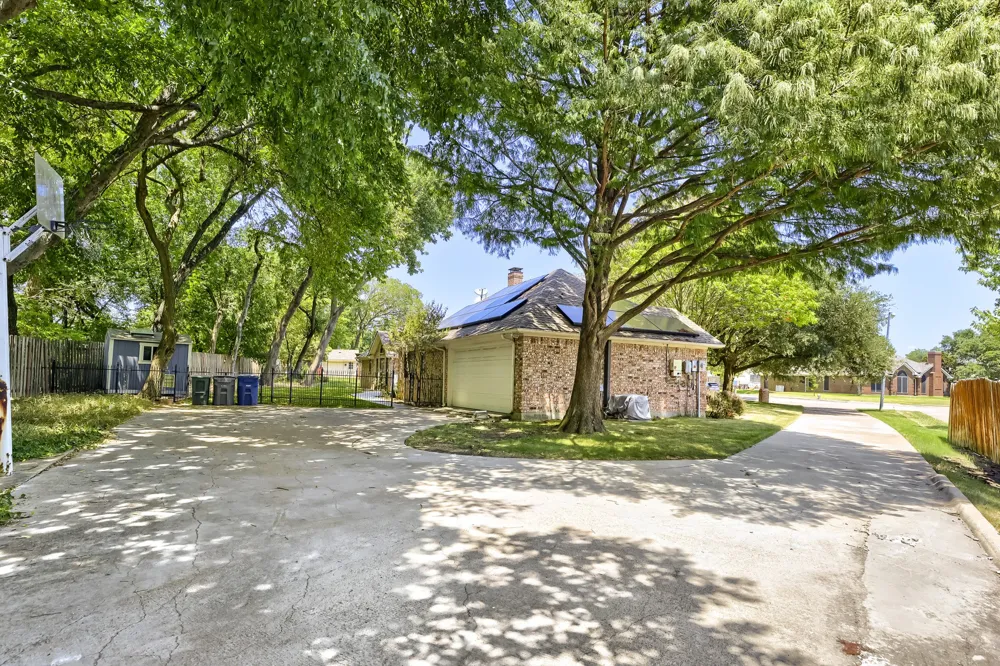 1522 Bonanza Court Sachse, TX 75048