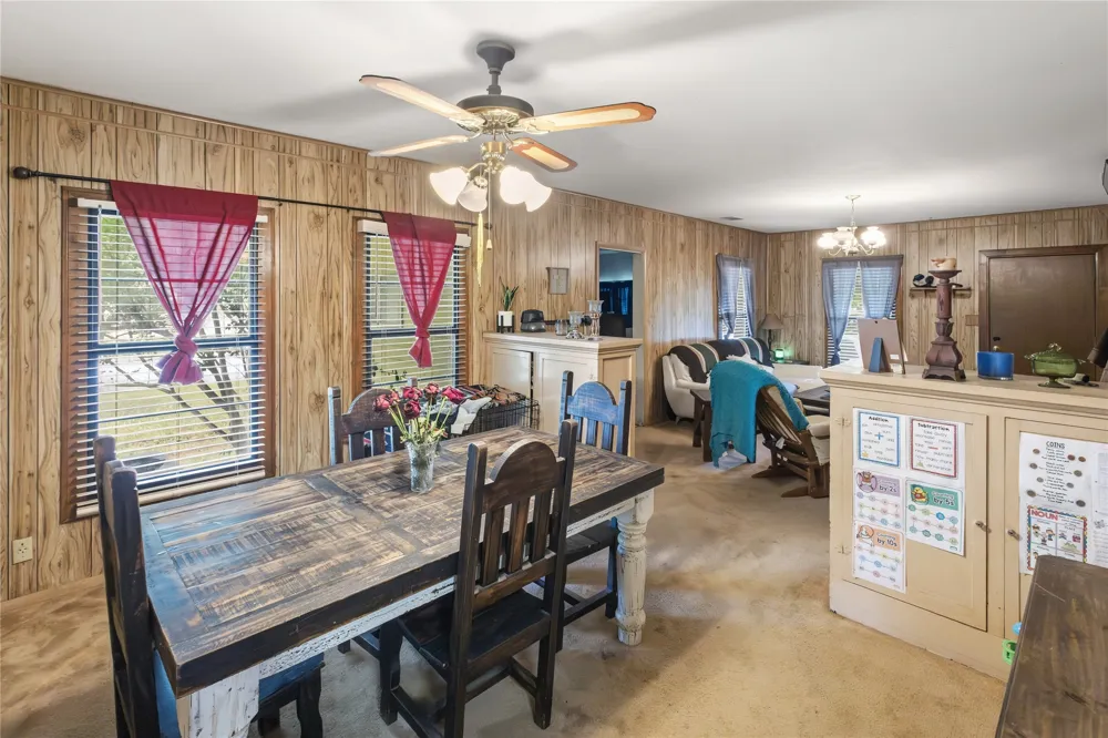 612 W Moss Street Eastland, TX 76448