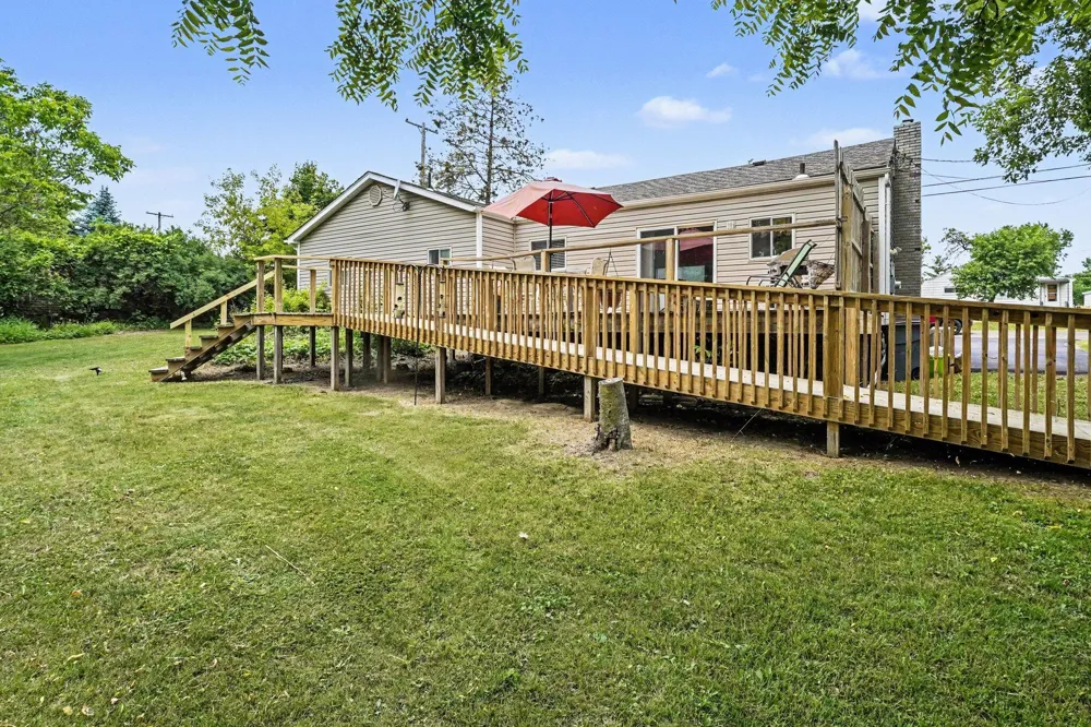 3472 Esson Drive Grand Blanc Charter Township, MI 48439