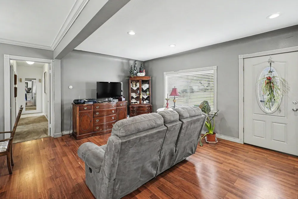 3472 Esson Drive Grand Blanc Charter Township, MI 48439