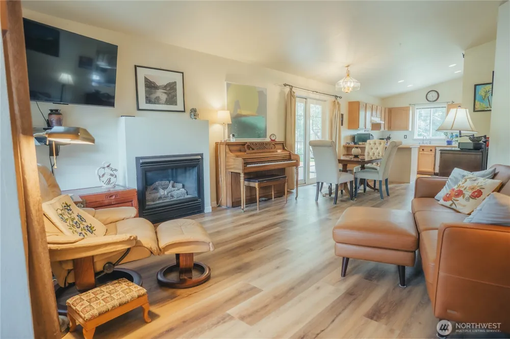 202 W Mount Baker Court Ellensburg, WA 98926