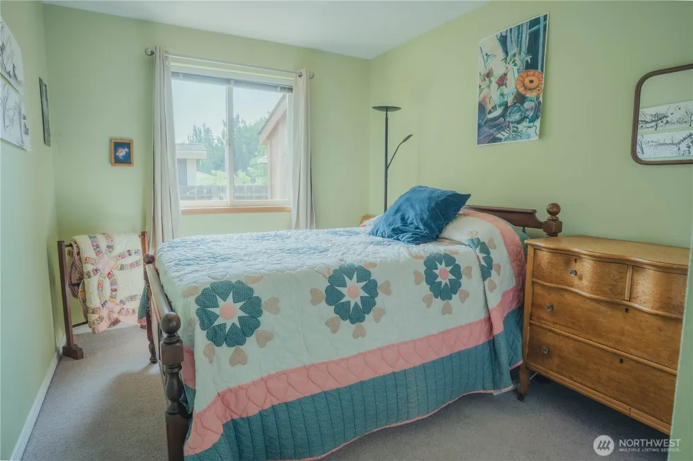 202 W Mount Baker Court Ellensburg, WA 98926