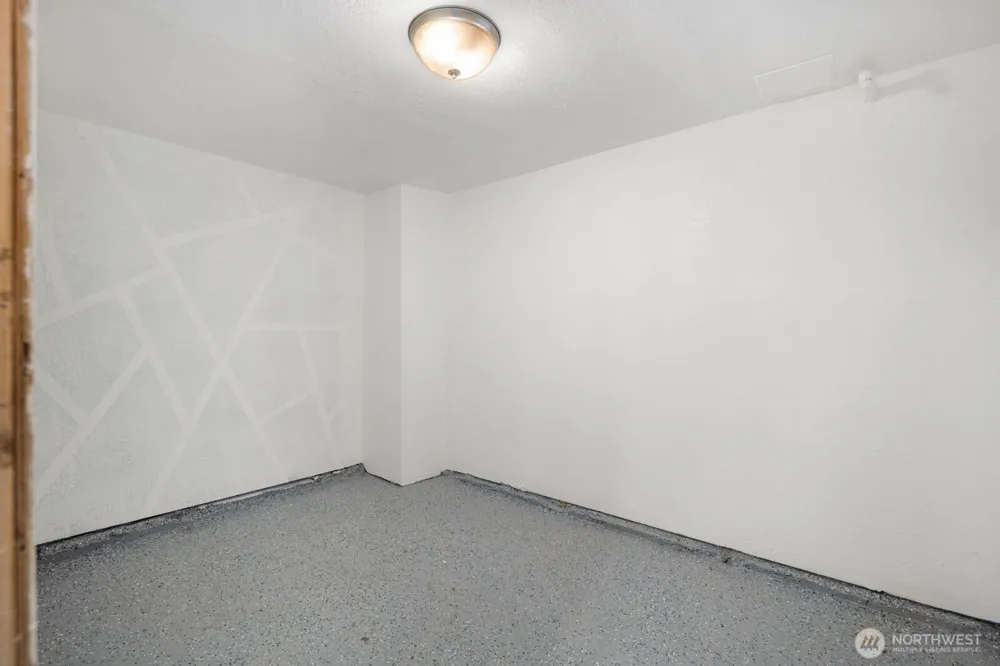 2109 Aurora Avenue Seattle, WA 98109