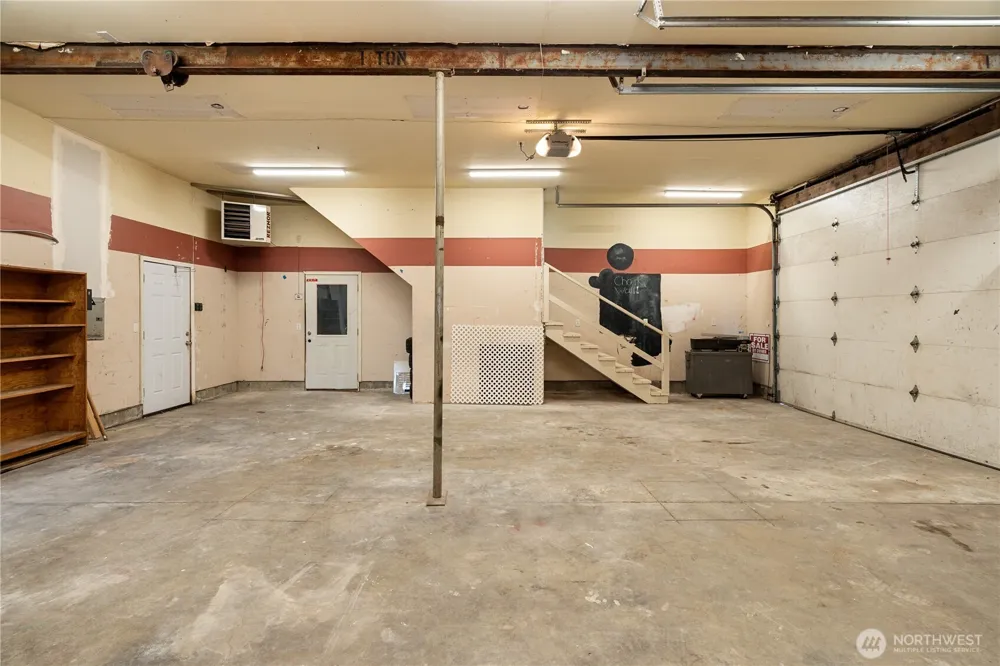 801 E 2nd Street Aberdeen, WA 98520