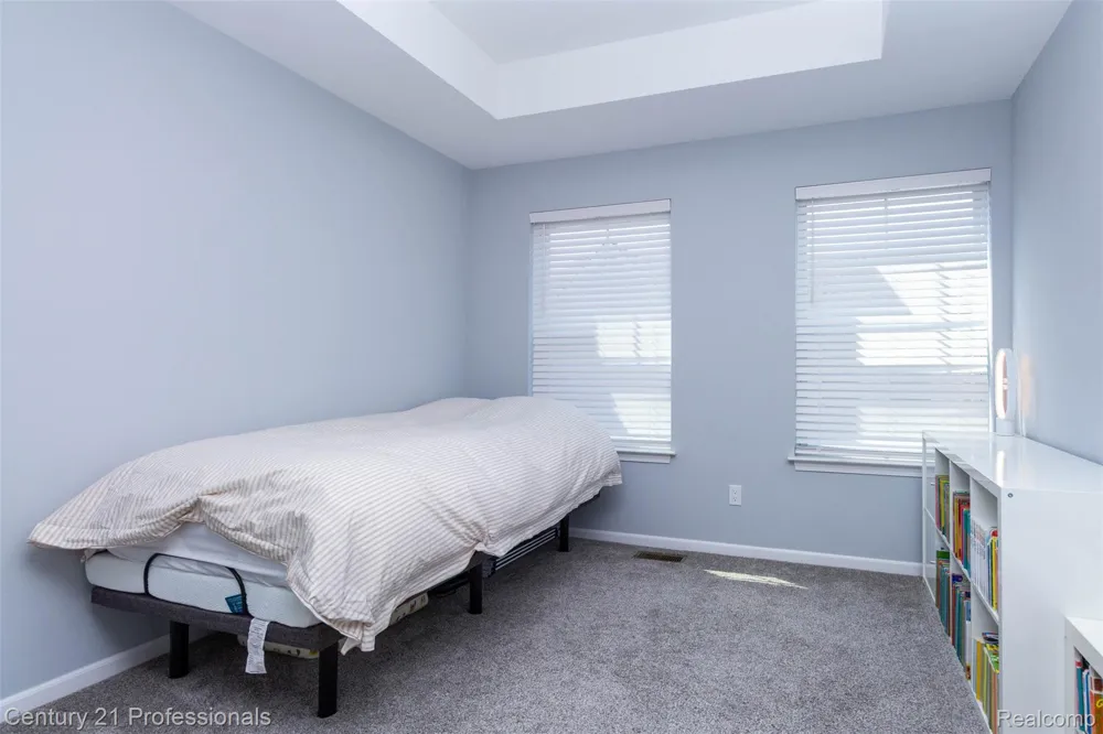 57 Kaprol Drive Troy City, MI 48098
