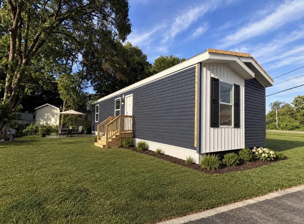 4747 W River Drive NE #lot 54 Plainfield Charter Township, MI 49321