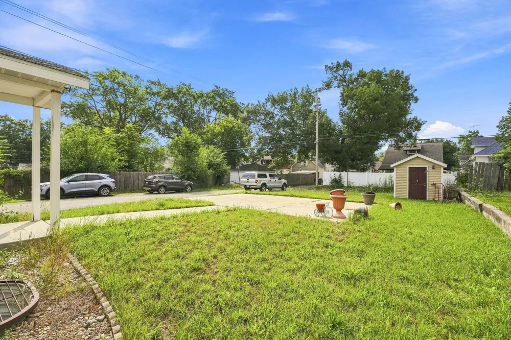 1166 Lee Street SW Wyoming City, MI 49509
