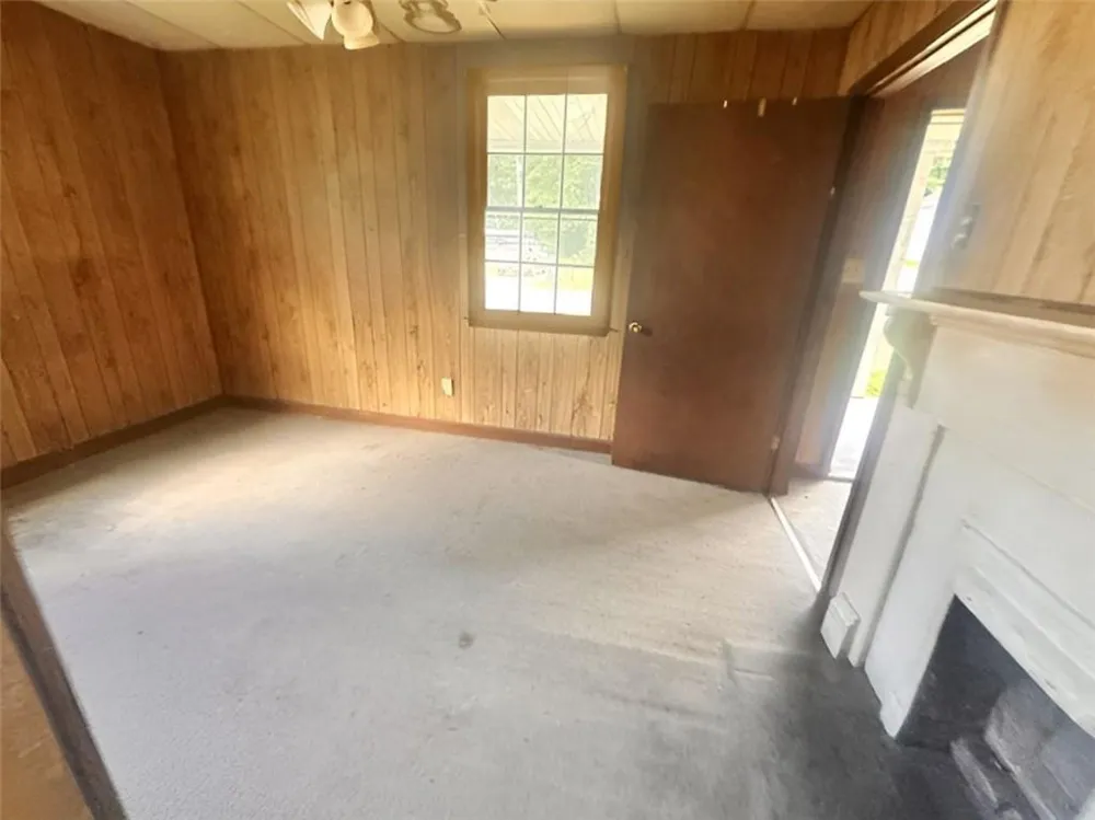 54 Bleachery Street Griffin, GA 30223