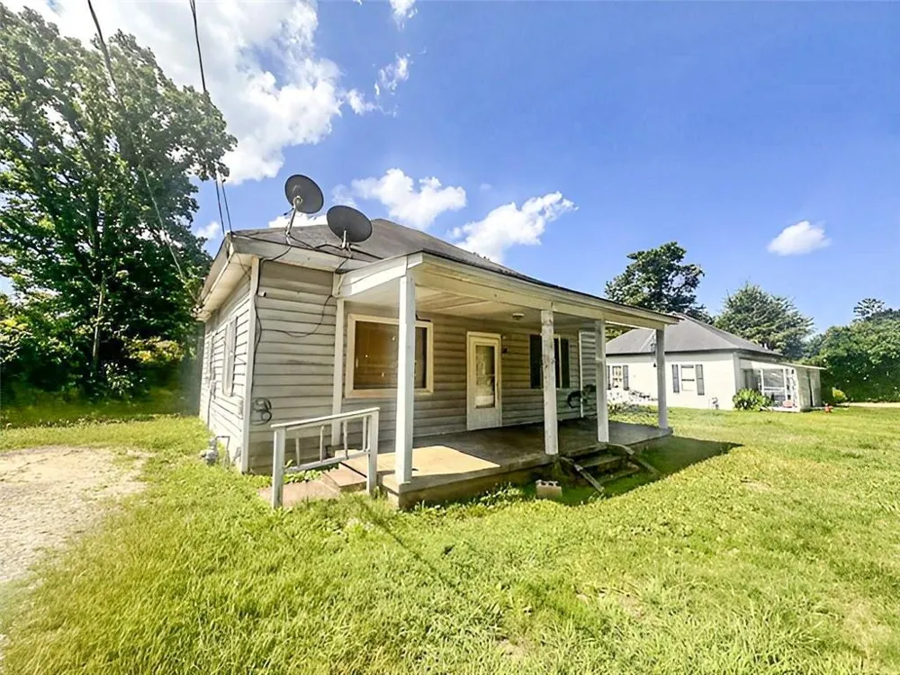 54 Bleachery Street Griffin, GA 30223