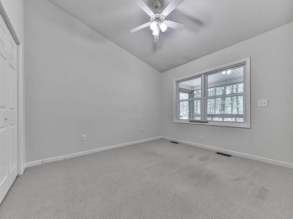 333 Stable Gate Drive Blairsville, GA 30512