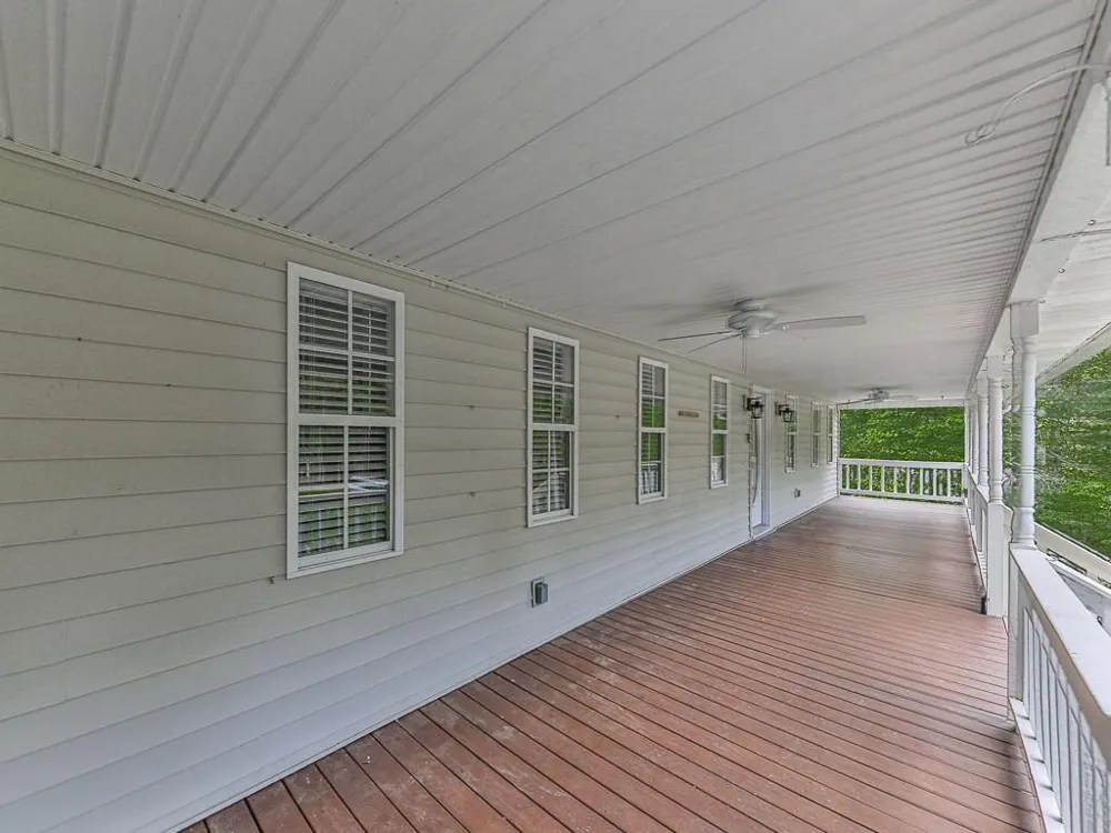 333 Stable Gate Drive Blairsville, GA 30512