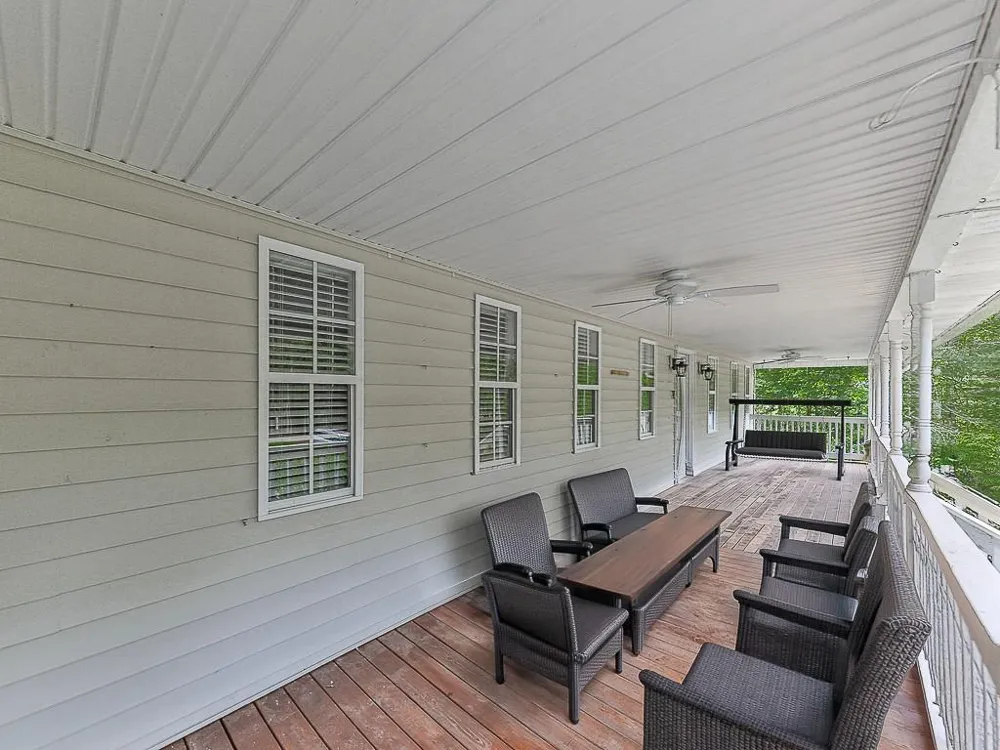 333 Stable Gate Drive Blairsville, GA 30512