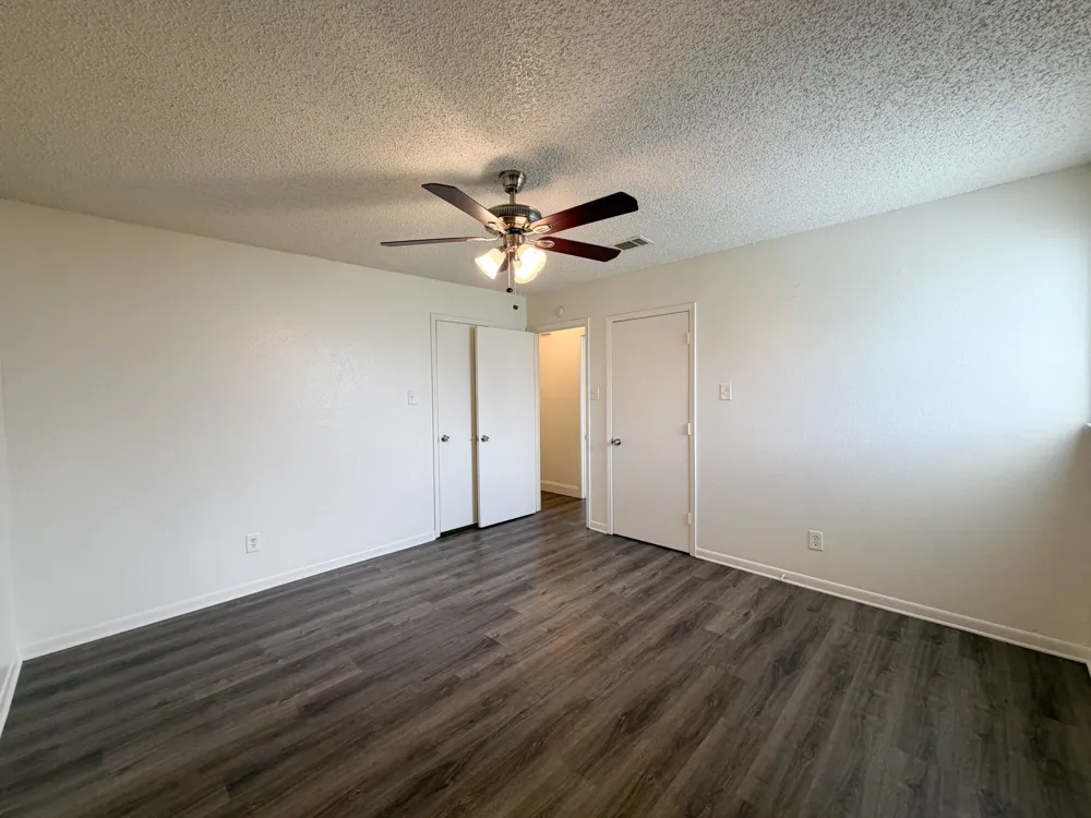 604 Walter Stephenson Road #B Midlothian, TX 76065