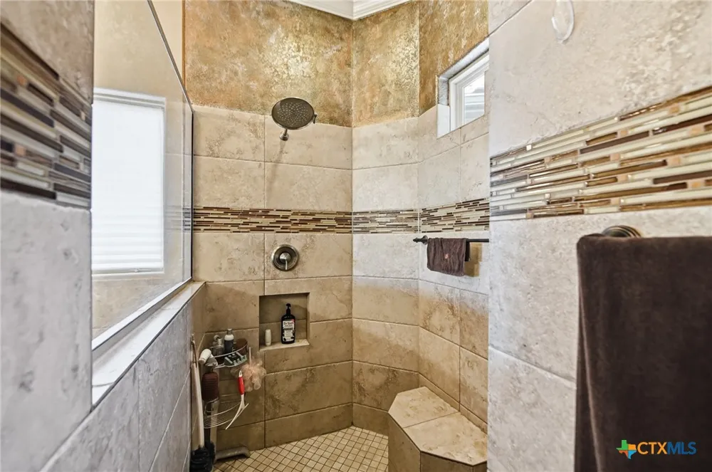 1542 Melanie Circle San Antonio, TX 78258