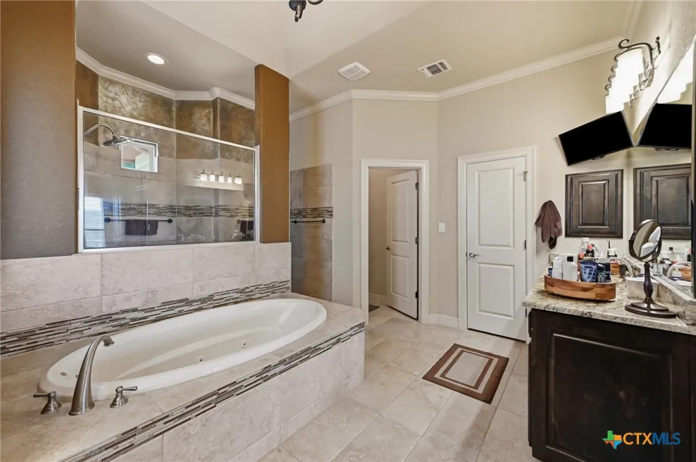 1542 Melanie Circle San Antonio, TX 78258