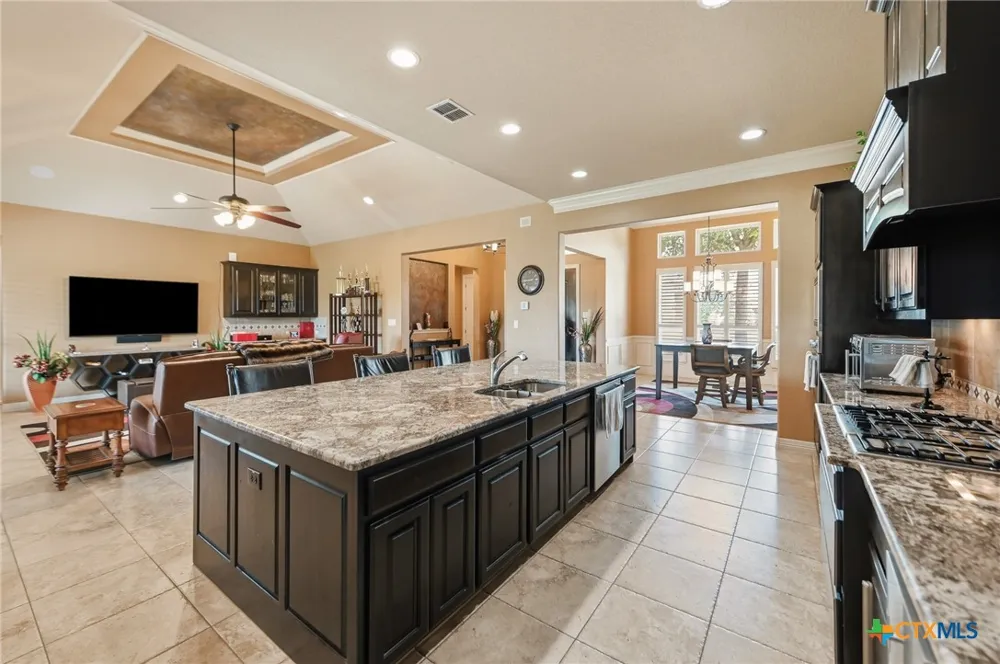 1542 Melanie Circle San Antonio, TX 78258