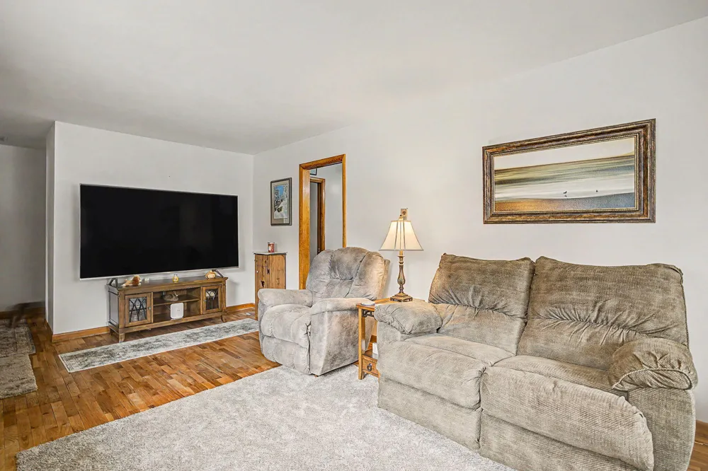 427 Bates Street Jackson, MI 49202