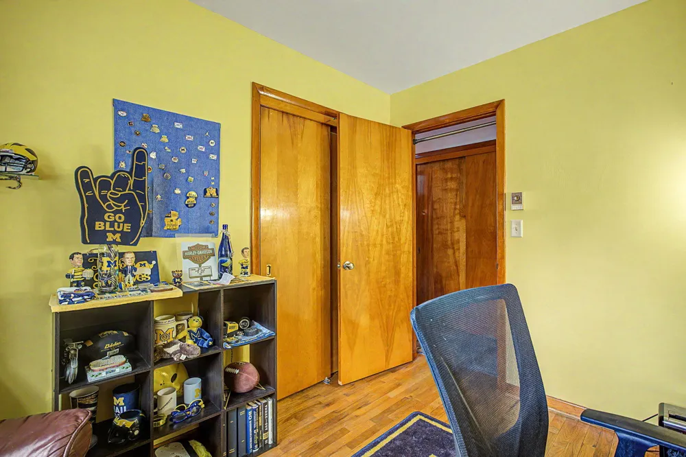 427 Bates Street Jackson, MI 49202