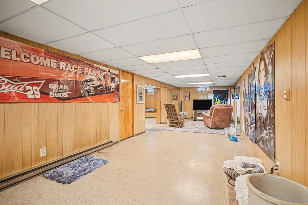 427 Bates Street Jackson, MI 49202