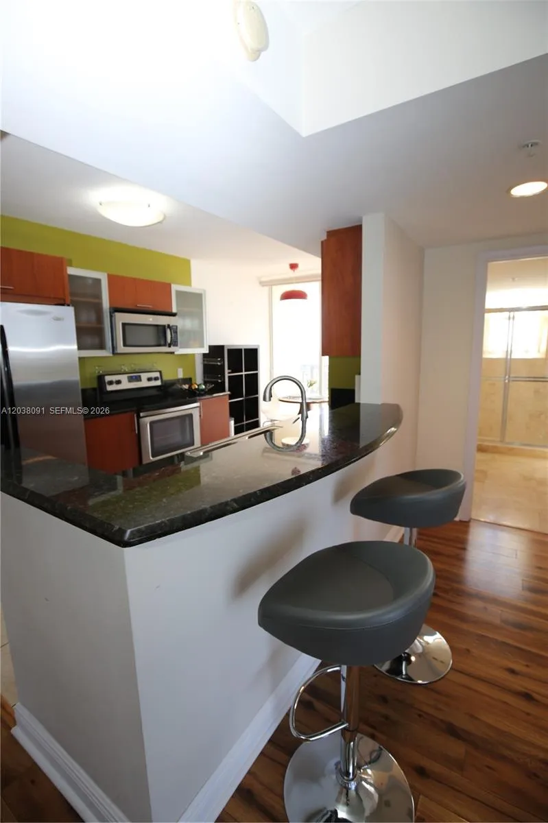 3232 SW 22nd Ter #1510 Miami, FL 33145