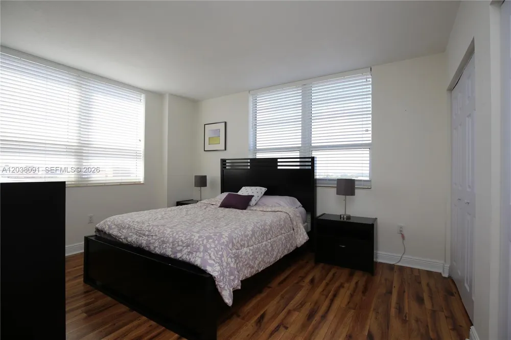3232 SW 22nd Ter #1510 Miami, FL 33145