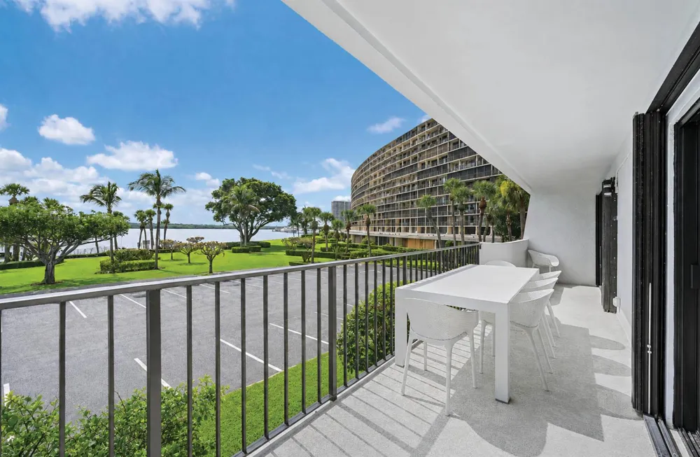 1208 MARINE WAY #G13 North Palm Beach, FL 33408