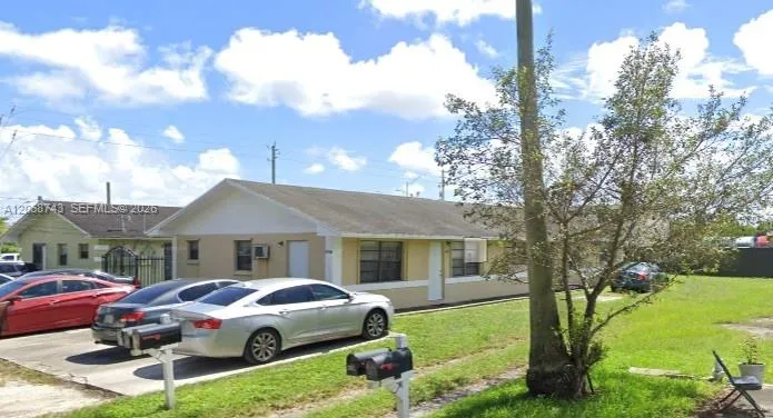 2416 NW 79th Ter #2418 Miami, FL 33147