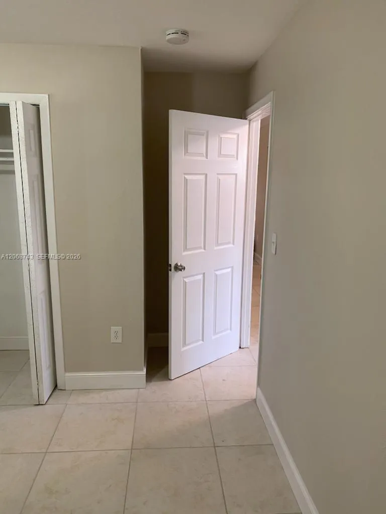 2416 NW 79th Ter #2418 Miami, FL 33147