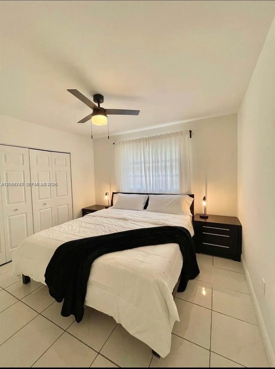 1097 E 1st Ave Hialeah, FL 33010