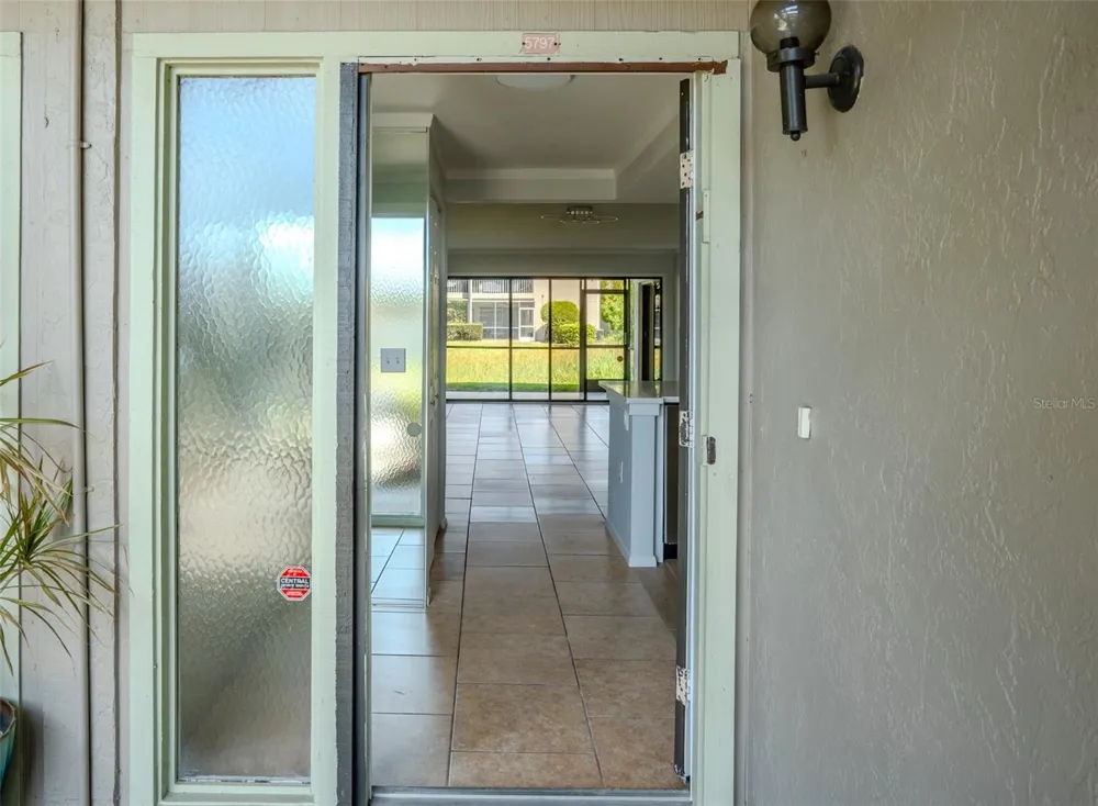 5797 SUMMER SIDE LANE #7A Sarasota, FL 34231