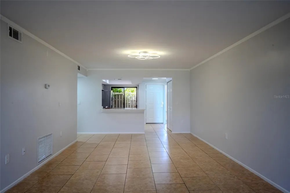 5797 SUMMER SIDE LANE #7A Sarasota, FL 34231