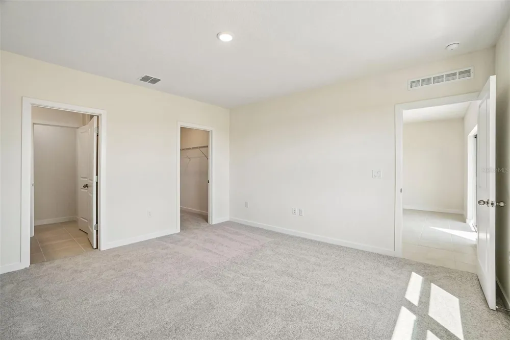 341 MEREDITH BOULEVARD Winter Haven, FL 33881