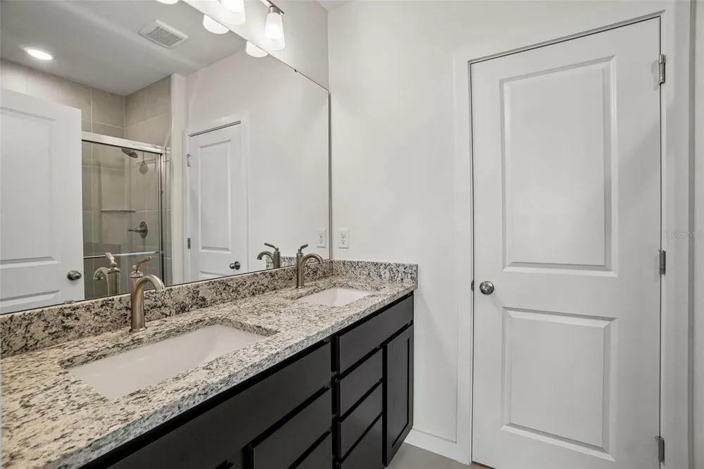 341 MEREDITH BOULEVARD Winter Haven, FL 33881