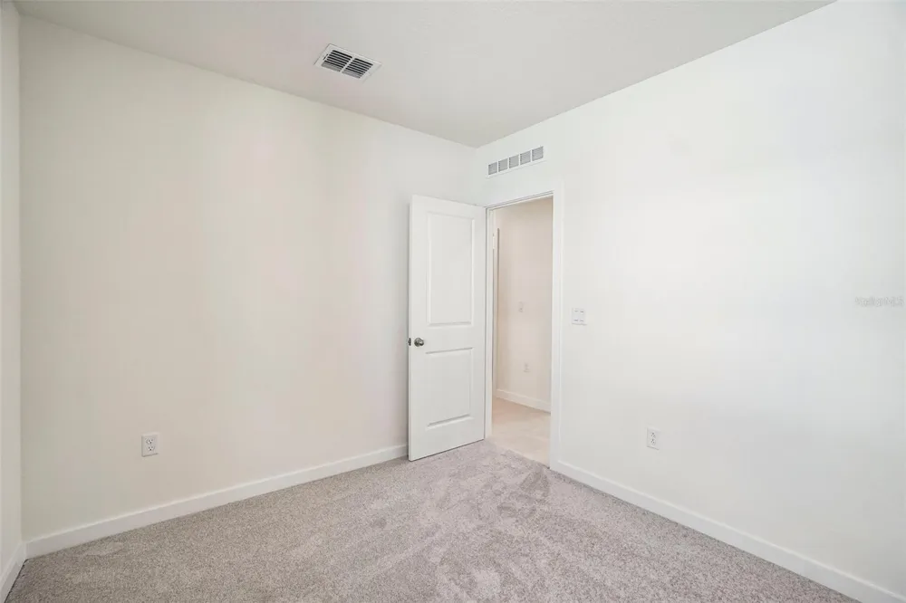 341 MEREDITH BOULEVARD Winter Haven, FL 33881