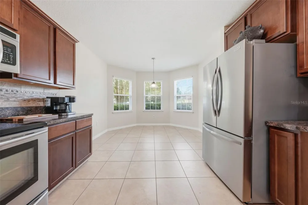 940 FALLBROOKE AVENUE Deltona, FL 32725
