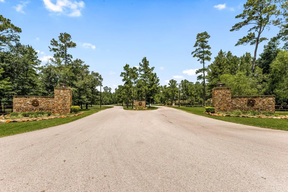 2 Remington Road Huntsville, TX 77340