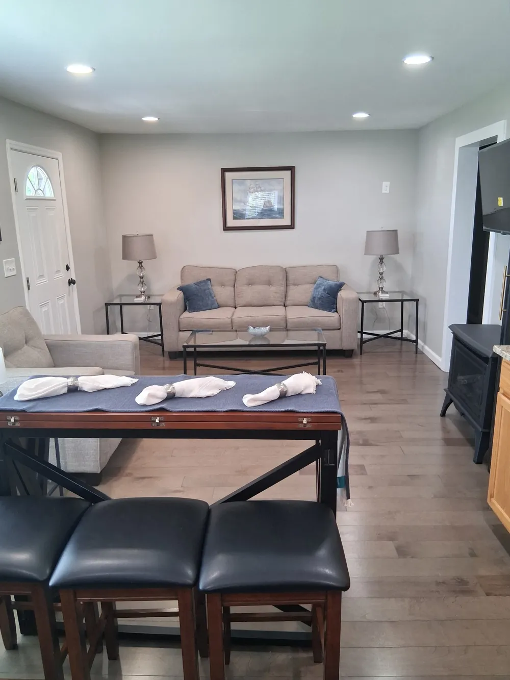 1263 Avondale Rd #B Hendersonville, TN 37075