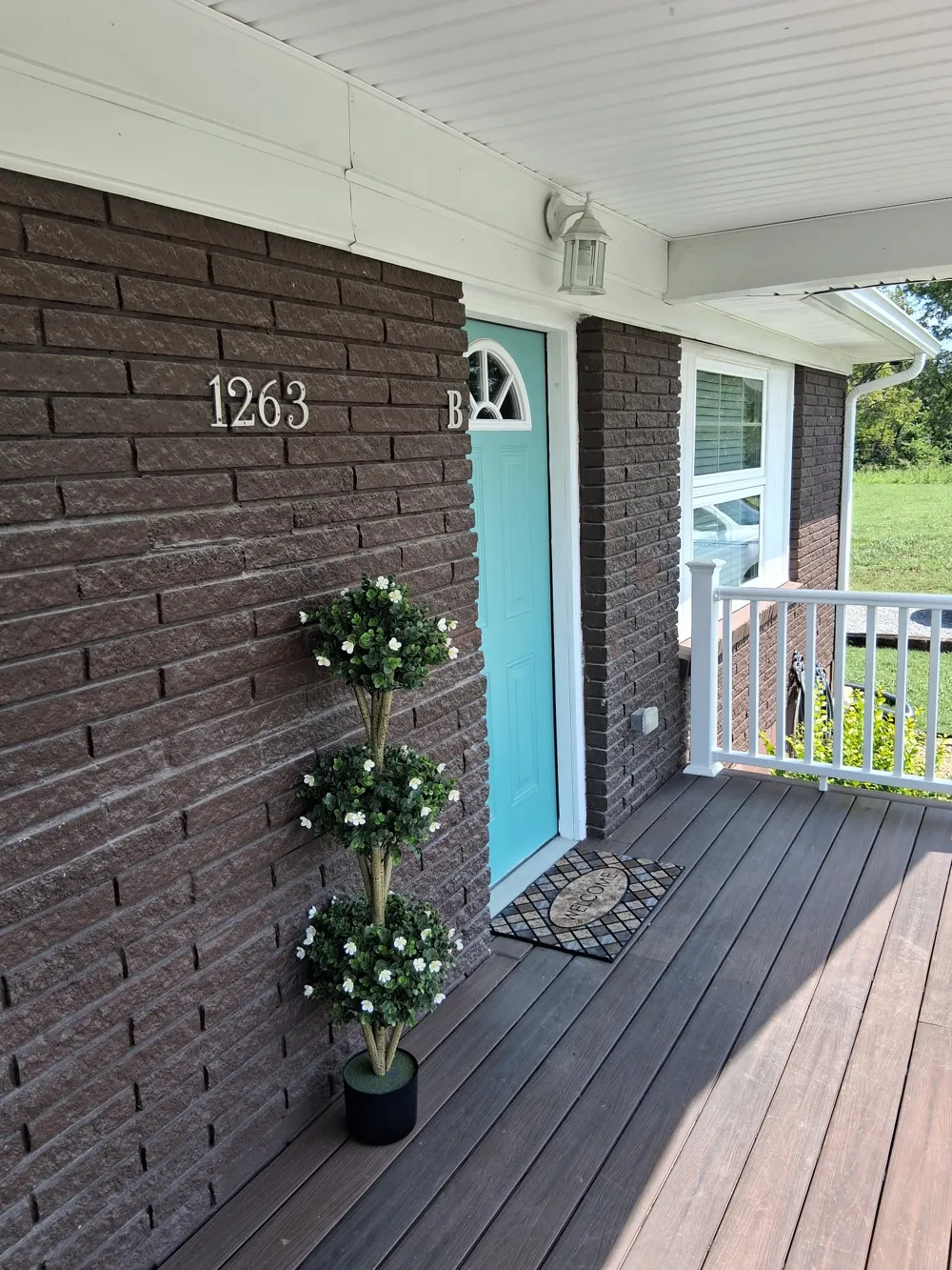 1263 Avondale Rd #B Hendersonville, TN 37075