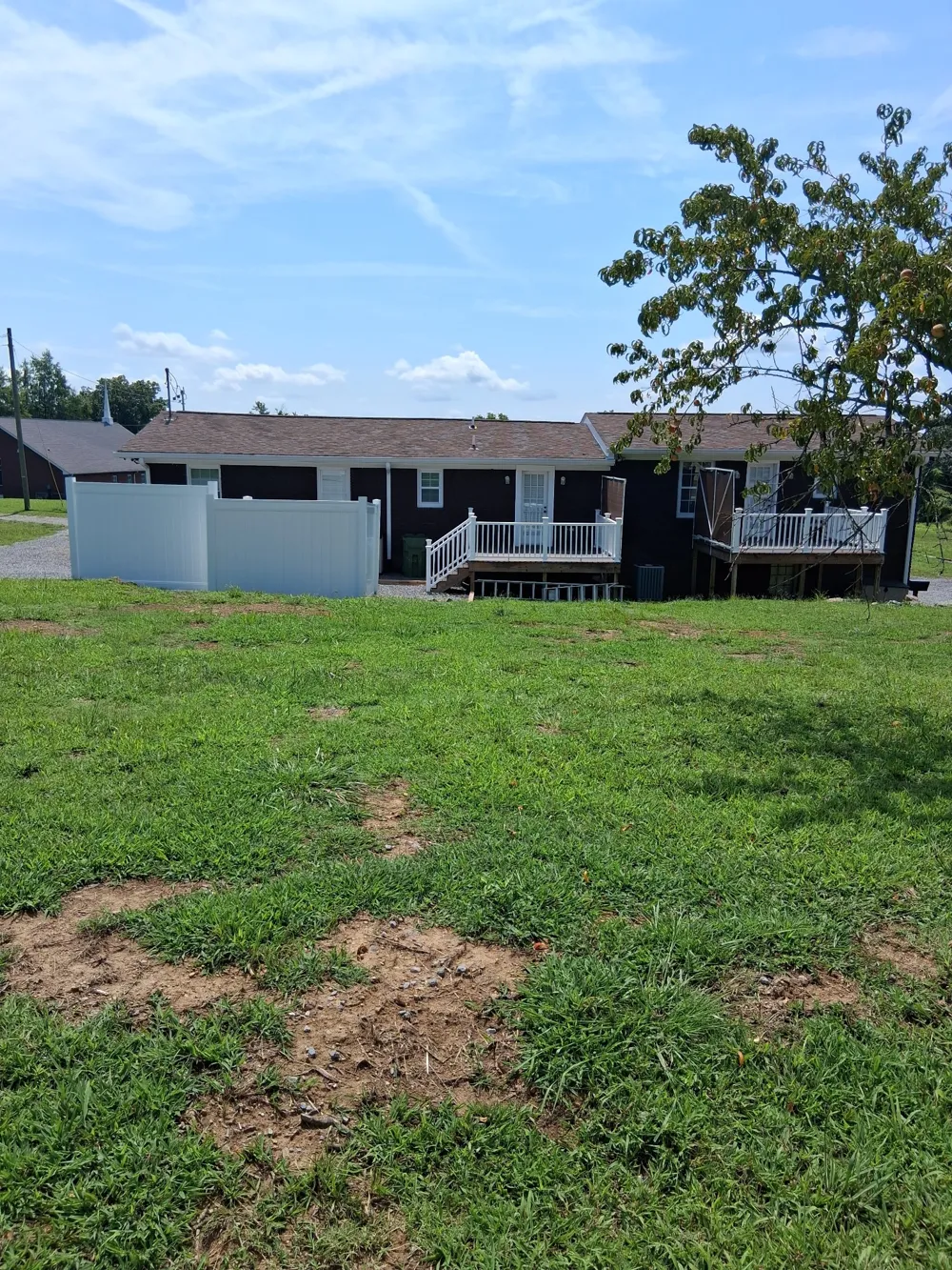 1263 Avondale Rd #B Hendersonville, TN 37075
