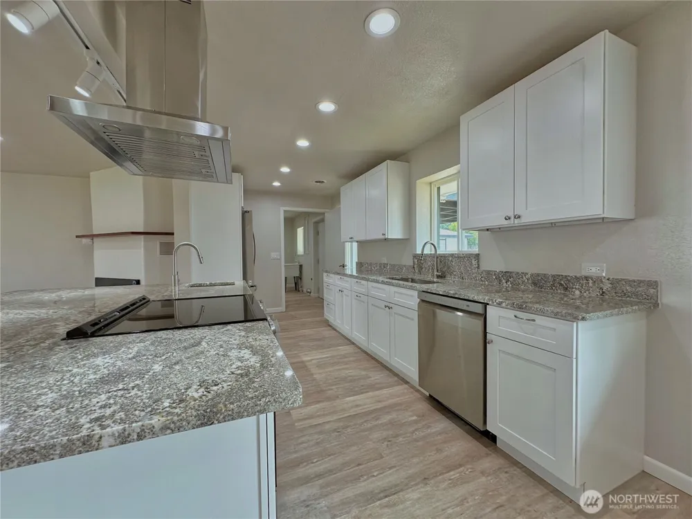 1013 River Drive Coulee Dam, WA 99116