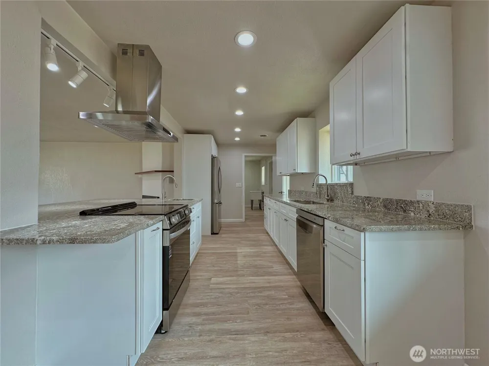1013 River Drive Coulee Dam, WA 99116