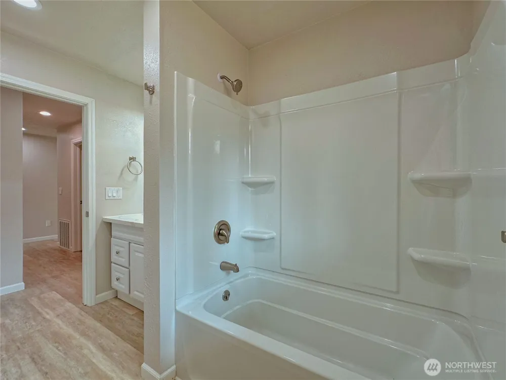 1013 River Drive Coulee Dam, WA 99116